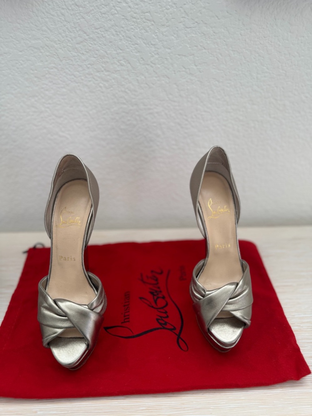 Christian Louboutin 150 Volpi Nappa Silk Platform Heels Size 36 (US 6) Gold